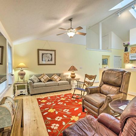 Charming Retreat Near Downtown Frankfort And Beaches Exterior foto