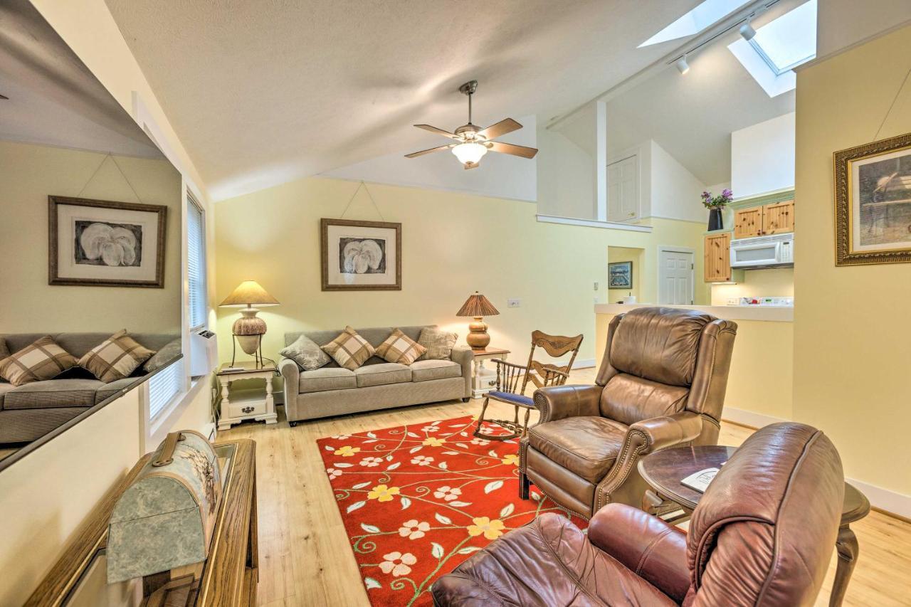 Charming Retreat Near Downtown Frankfort And Beaches Exterior foto