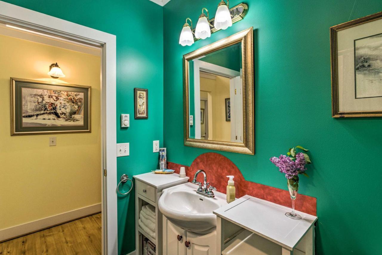 Charming Retreat Near Downtown Frankfort And Beaches Exterior foto
