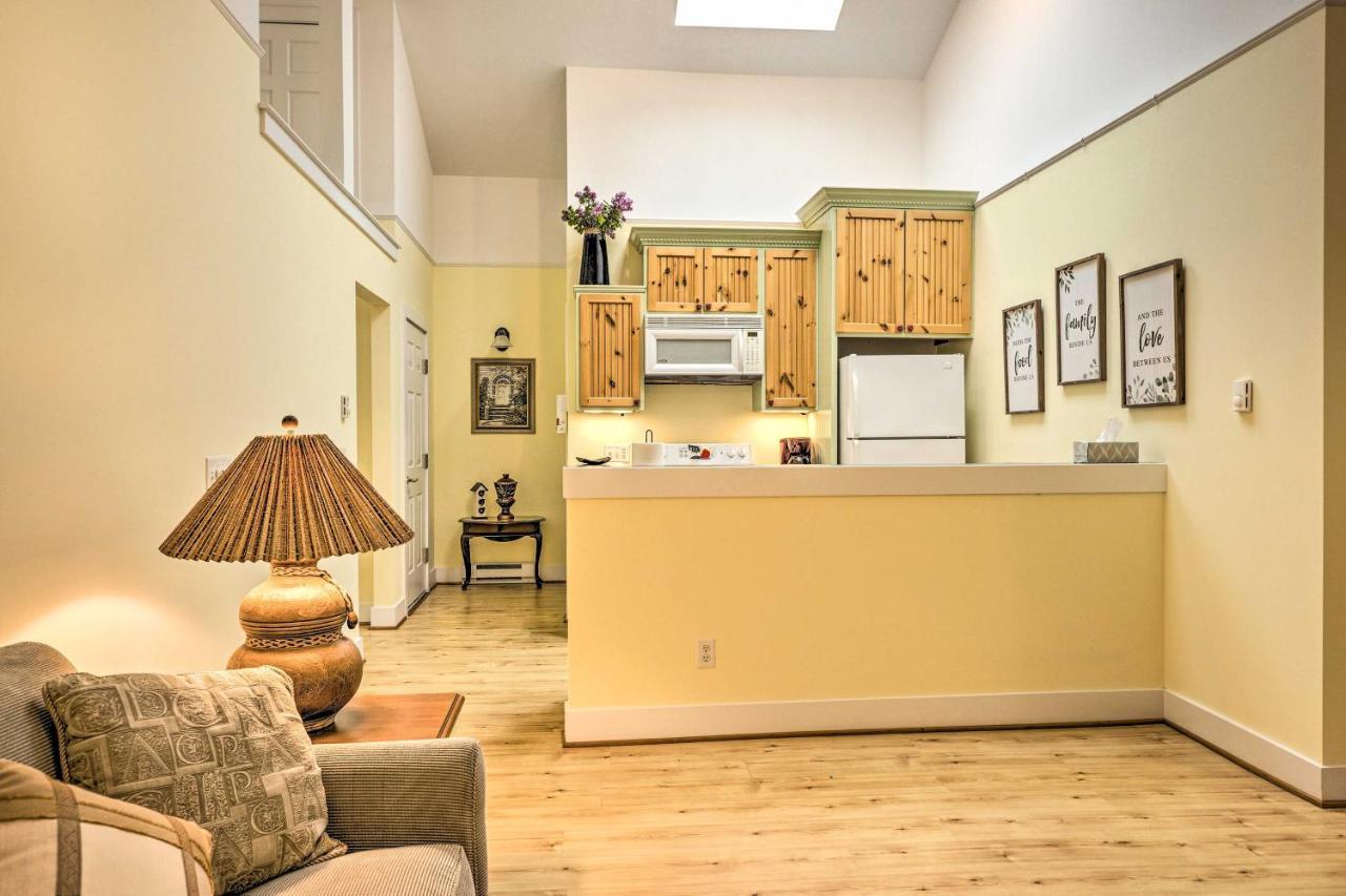 Charming Retreat Near Downtown Frankfort And Beaches Exterior foto